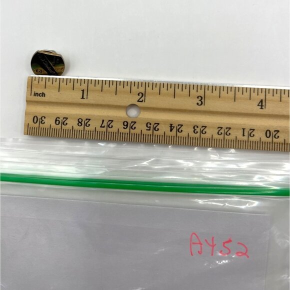 First Student Safe Driver 3 Year Vintage Bronze Lapel Pin Badge A452 - Picture 4 of 4